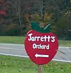 Jarretts-Orchard-sign